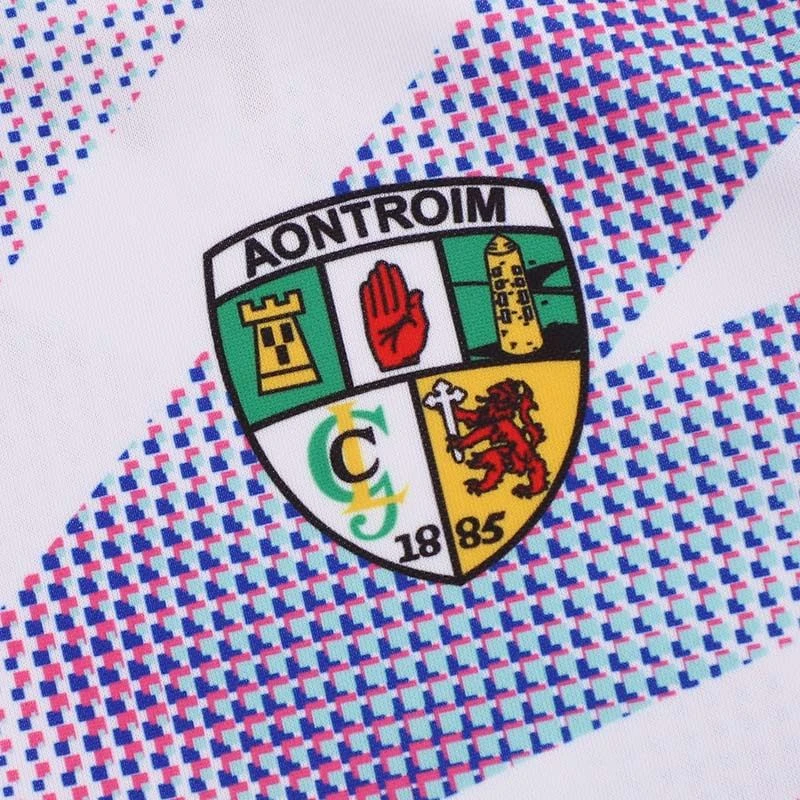 Antrim GAA Kids' Short Sleeve Training Top White / Royal - Image 4